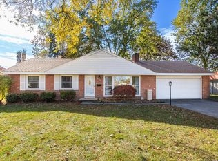 4083 Ledgestone Dr, Waterford, MI 48329