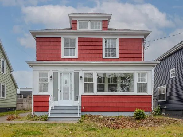 57 Catherine St, Glace Bay, NS B1A 2J8