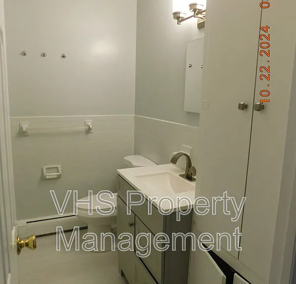13341 Latham Ln — Photo 10
