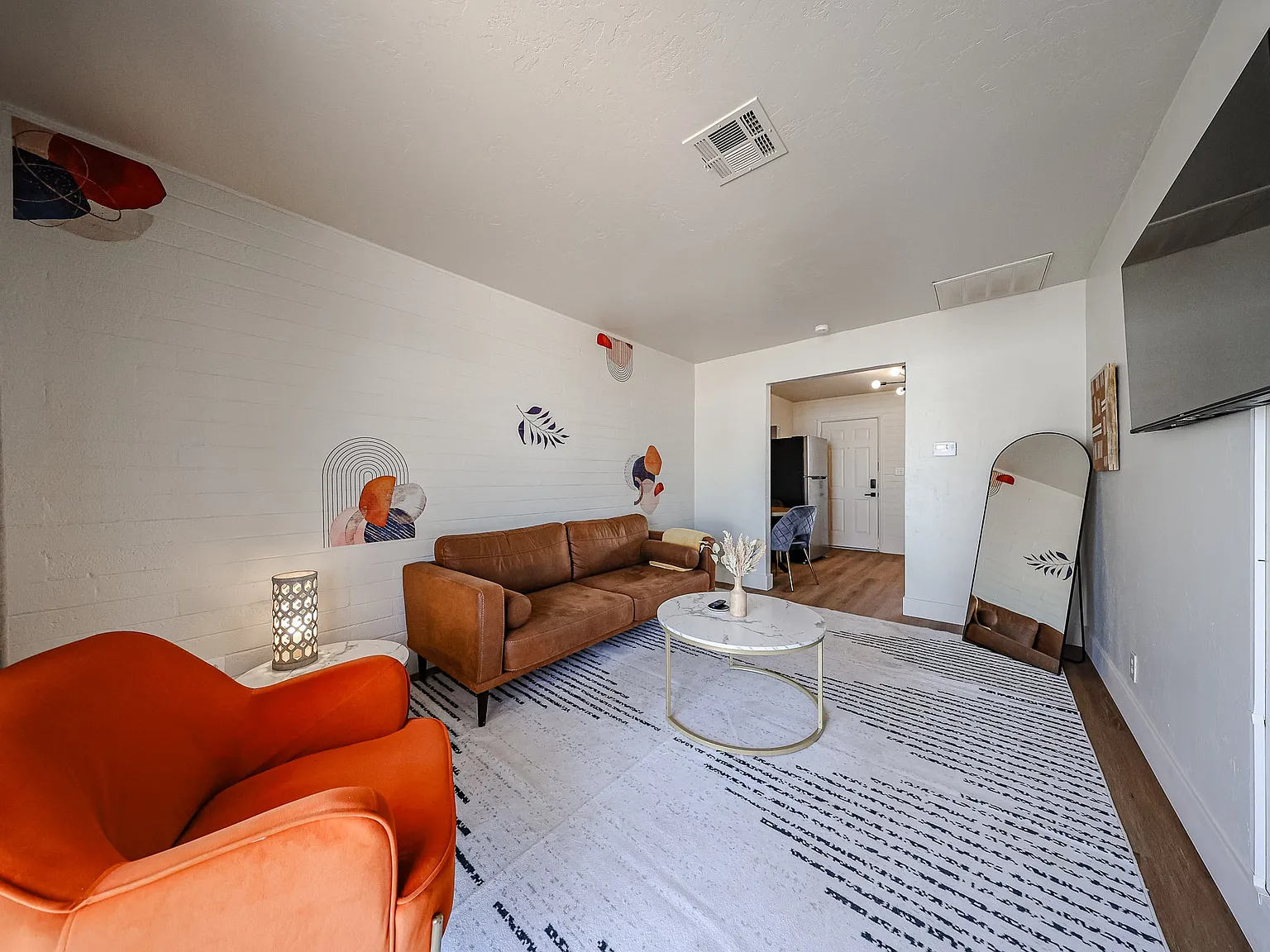 N 10th St, Phoenix — Photo 3