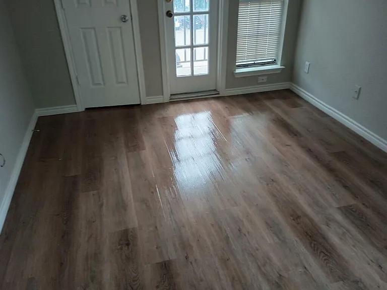 6108 Abrams Rd — Photo 9