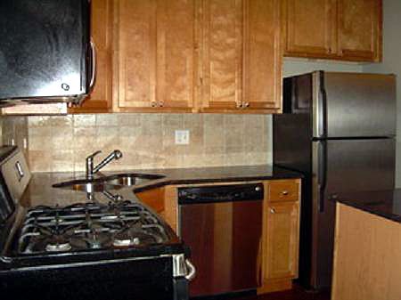 2nd image of 2530 W Foster Ave APT 207