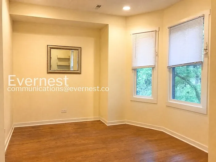 1 bed, 1.0 bath, 700 sqft, $2,600 — Photo 3