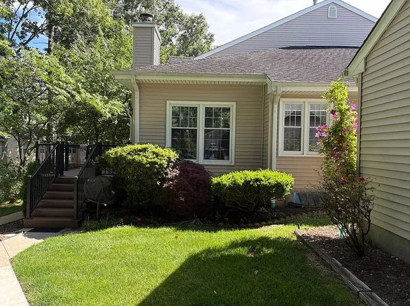 38 Poplar Ct Unit B, Brielle, NJ 08730