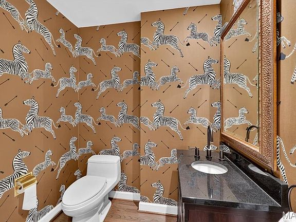 5th image of 4538 Pershing Pl