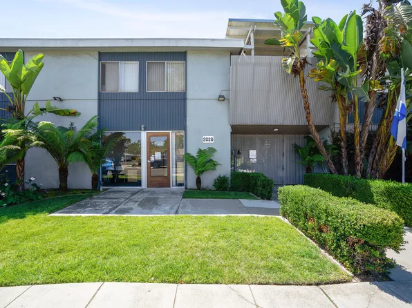 Wavecrest/Lanai Apartments