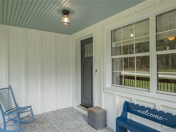 3rd image of 6263 E King Ln