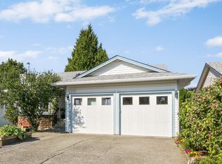 12201 Irving St, Maple Ridge, BC V2X 9S2