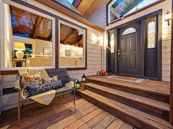 3364 Walnut Ln, Lafayette, CA 94549