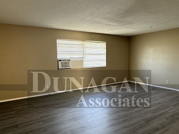 2nd image of 201 N Mesquite St Unit 1