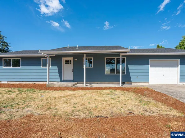 820 S 12th St, Lebanon, OR 97355
