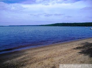 238 N Cove Rd, Hudson, WI 54016