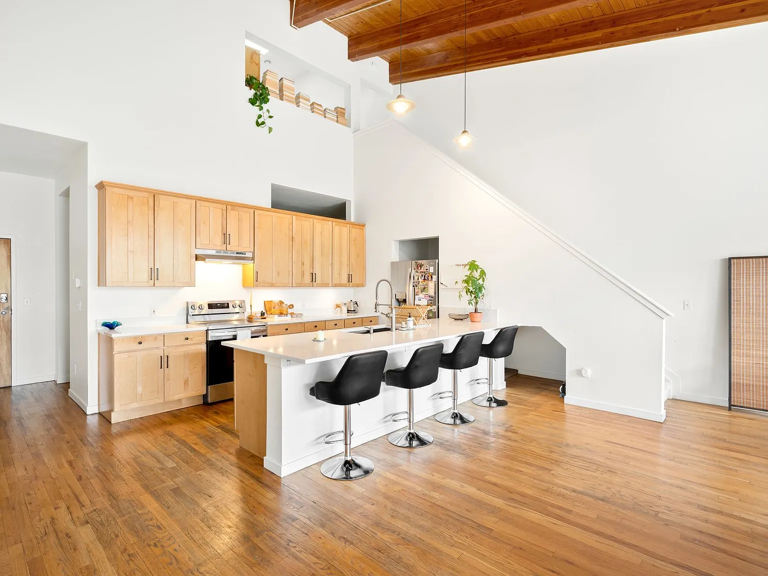 3240 Tejon St — Photo 2