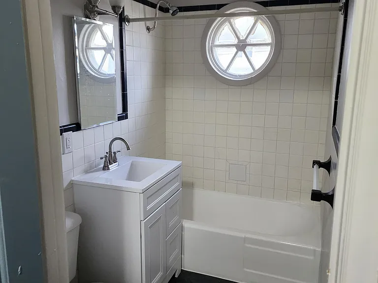 1506 Potomac Dr #1 — Photo 10