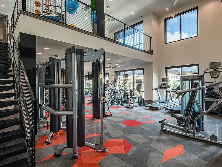 Cortland Luxe Shadow Creek — Photo 12
