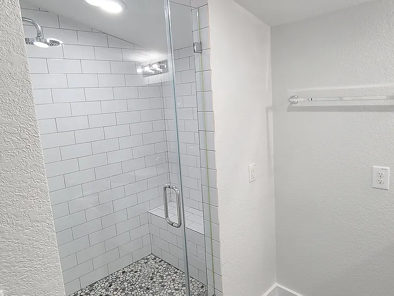 7406 Geneva Dr #2B — Photo 15