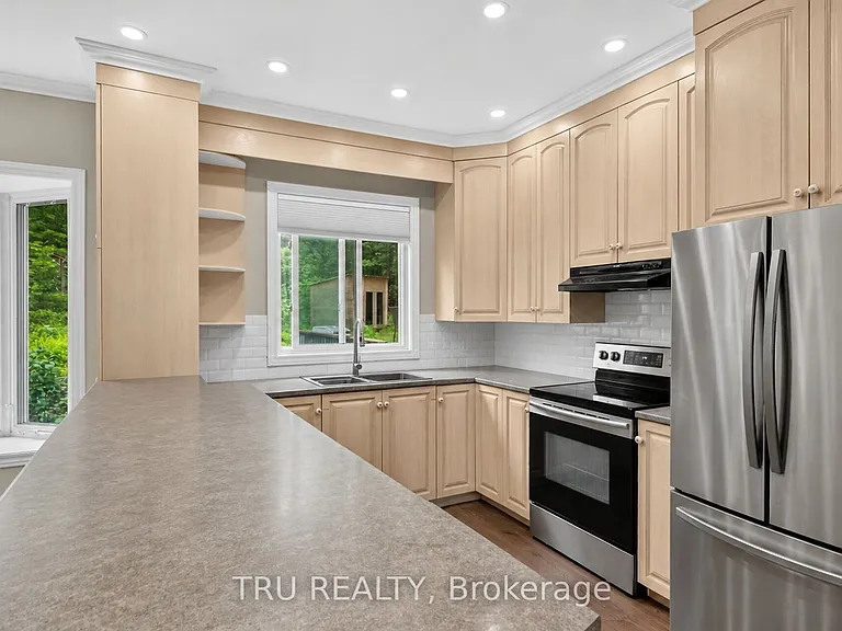 2376 Kinburn Side Rd — Photo 14
