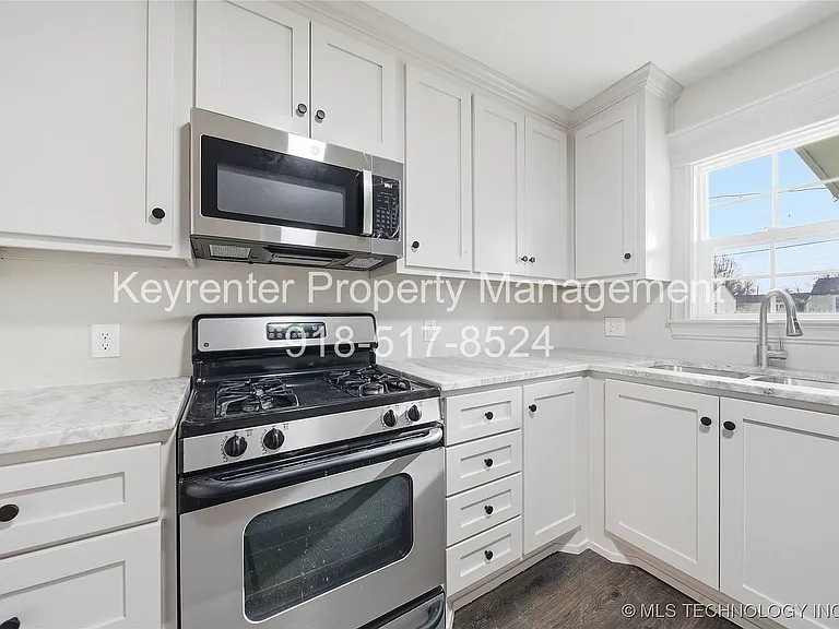 5340 W 11th St S — Photo 10
