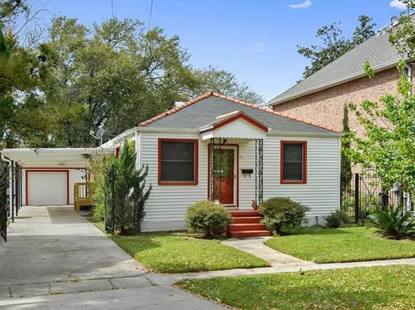76 Oakland St, Harahan, LA 70123
