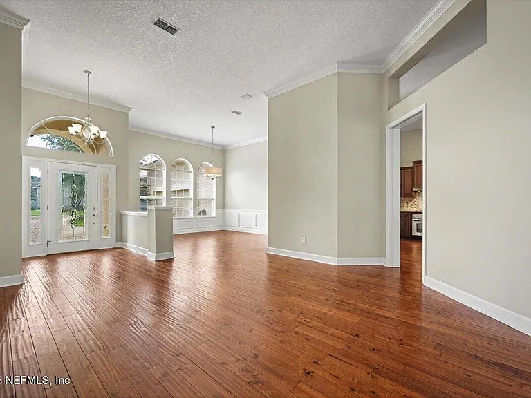 337 S Mill View Way — Photo 17