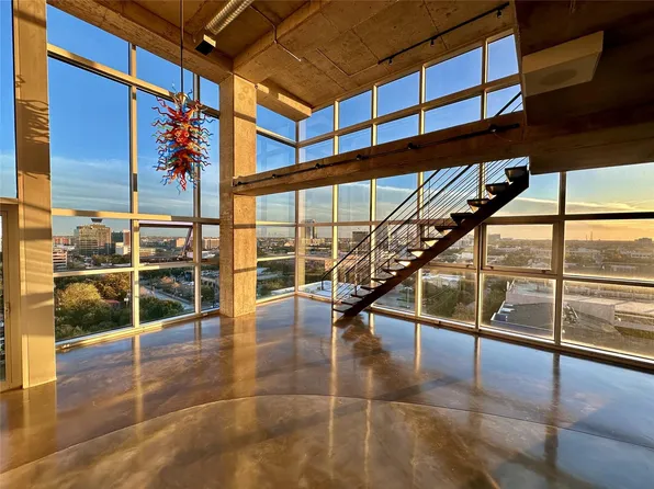 2000 Bagby St, Houston, TX