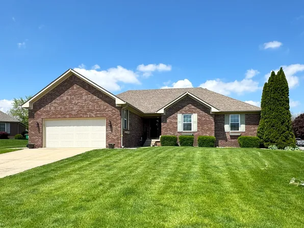 300 Kathryn Ct, Clayton, IN 46118