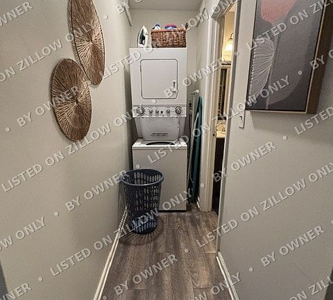 5th image of 125 Maple St APT 106