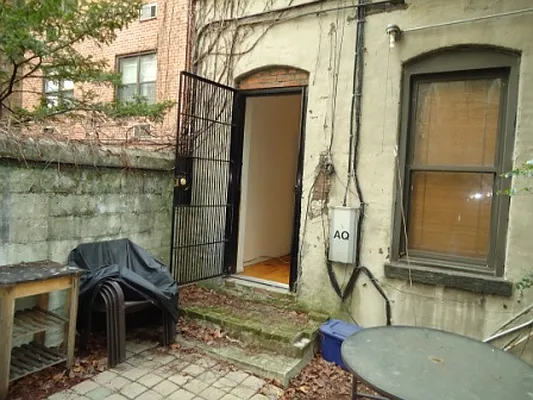 Rented by Village Living Realty | media 16