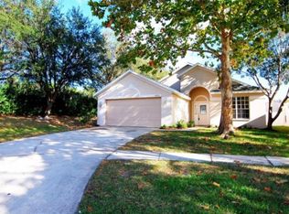 16933 Hawkridge Rd, Lithia, FL 33547