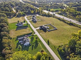 2617 Anna Elizabeth Ln, Muscatine, IA 52761