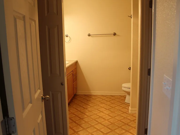 304 Willow St — Photo 29