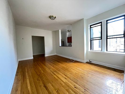 4th image of 901 Washington Ave APT 6F