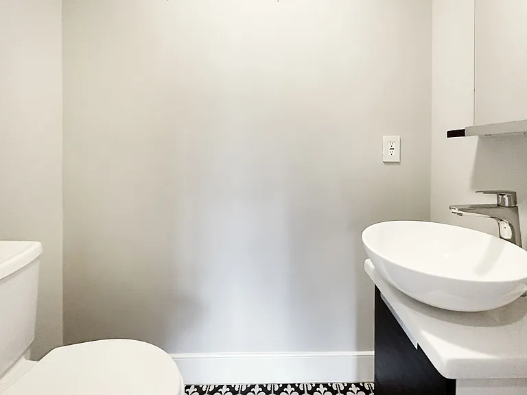 122 Bryant St NW #1 — Photo 14