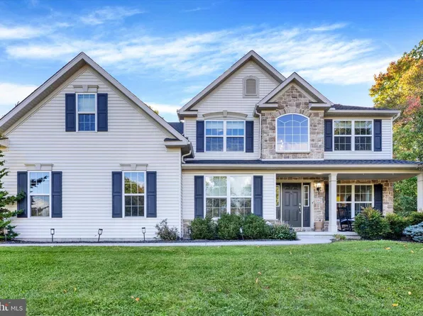 181 Overlook Rd, Morgantown, PA 19543