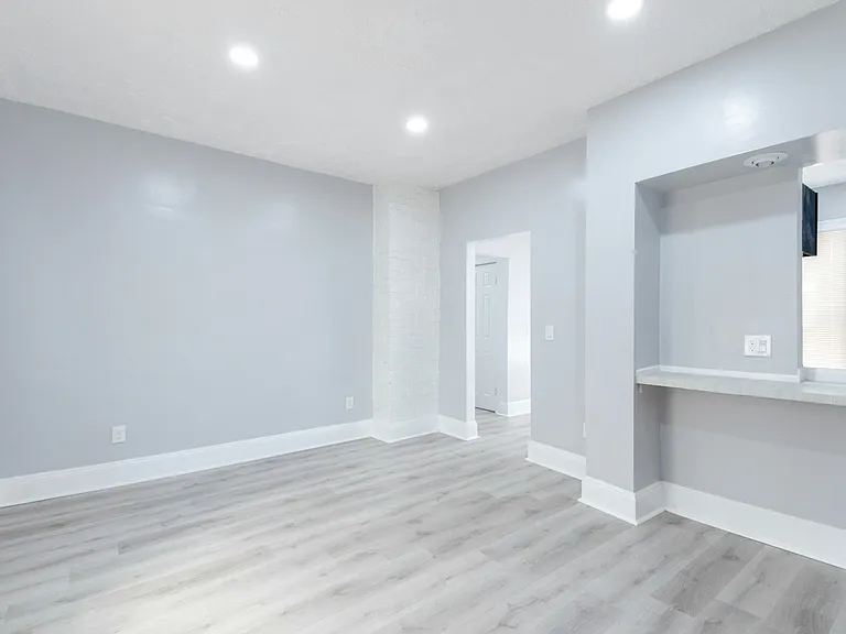 3317 Virginia Ave — Photo 11