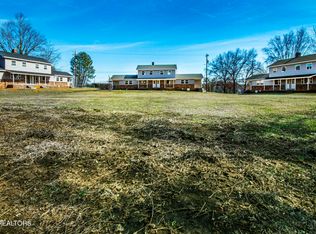 108 Viking Rd, Oak Ridge, TN 37830