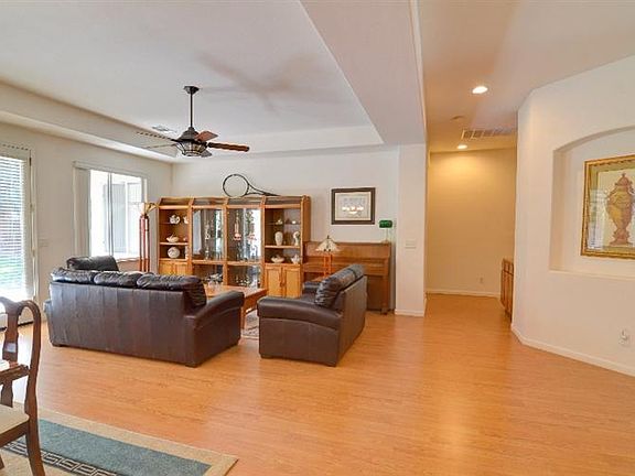 5th image of 2695 E Ryan Ln