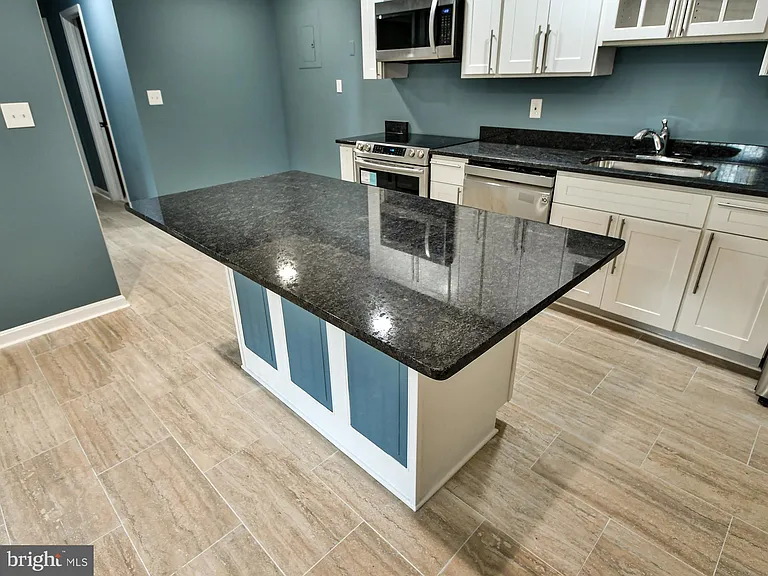 2010 Alice Ave #101 — Photo 14