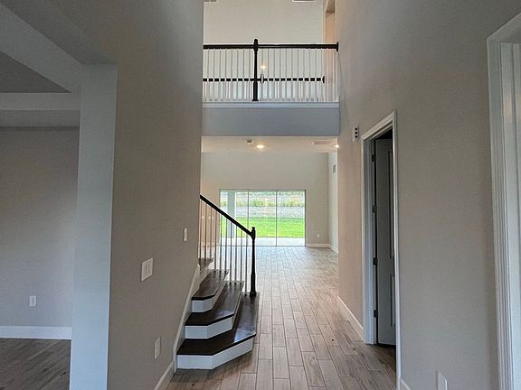 5th image of 2169 Cedar Springs Way