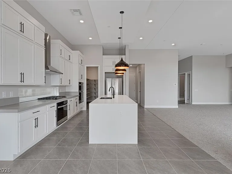 5008 Terramont Dr — Photo 15