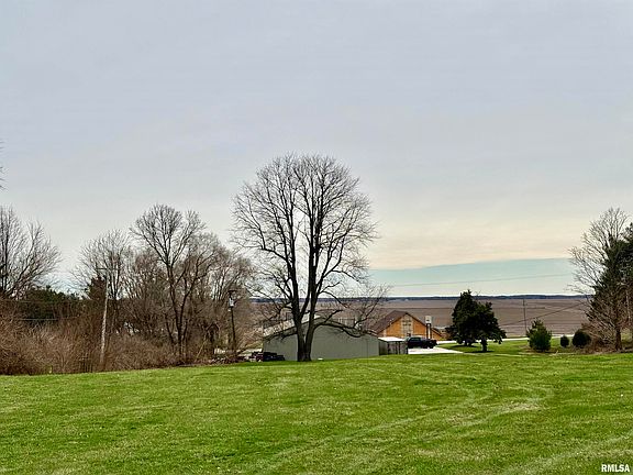 4th image of 2355 Mound Rd