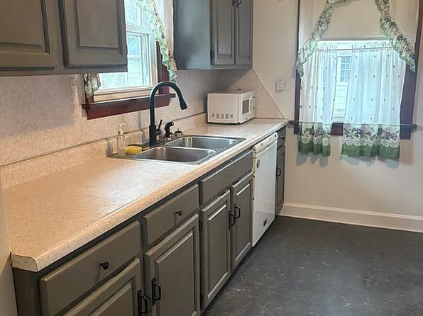 11781 Moffit Rd SW, Massillon, OH 44647