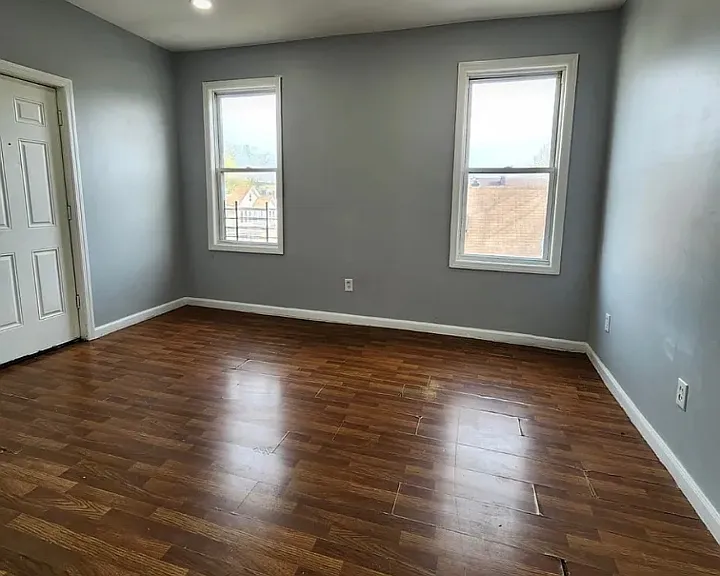 80 Brookdale Ave #3L — Photo 5
