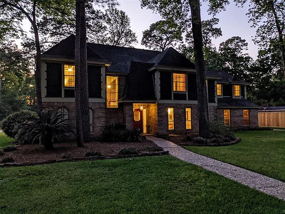 4th image of 3503 Oak Gardens Dr