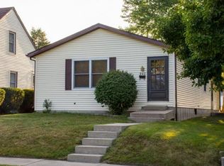 942 Roberts St, South Bend, IN 46615