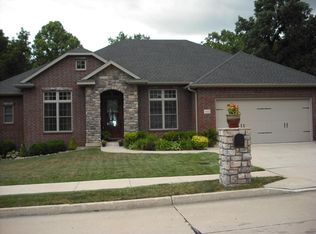 1322 Grace Ln, Boonville, MO 65233