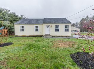 3 Farrington Rd, Gorham, ME 04038
