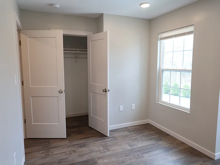 2985 N State Highway 7 — Photo 188