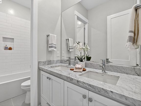 4th image of 8675 Spikerush Ln