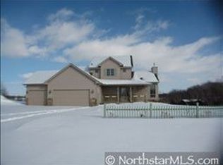 27441 Nester Ave, Lindstrom, MN 55045